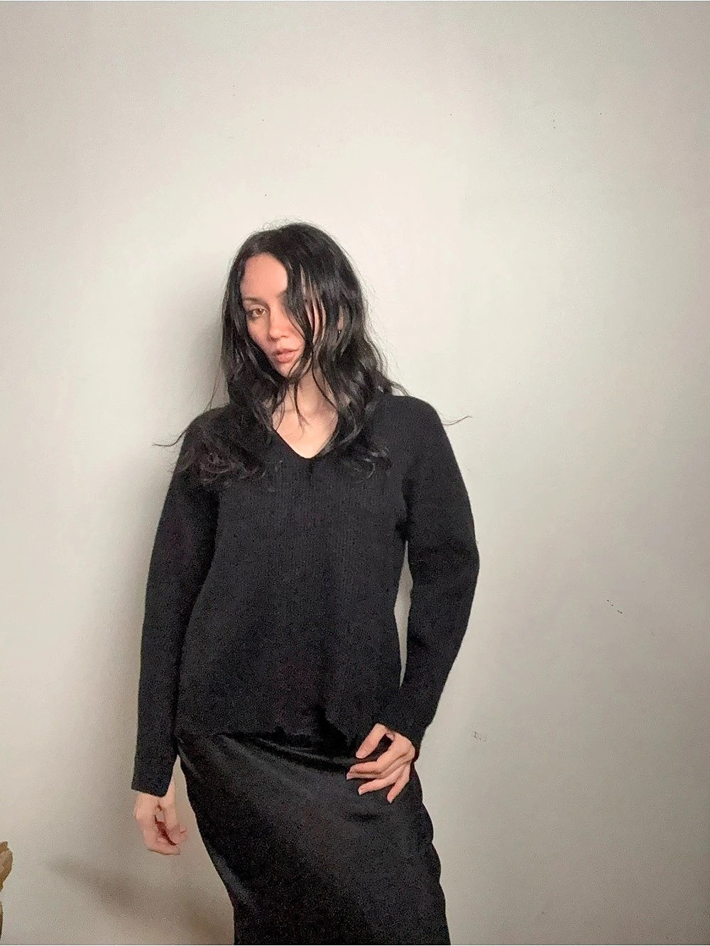Helmut Lang Distressed V-Neck Wool Cashmere Sweater Size Small